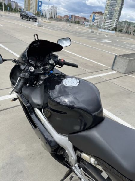 Honda CBR, 2000 г.