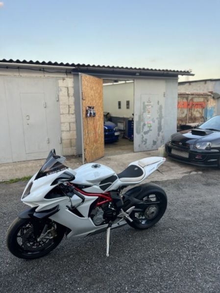MV Agusta F3, 2012 г.