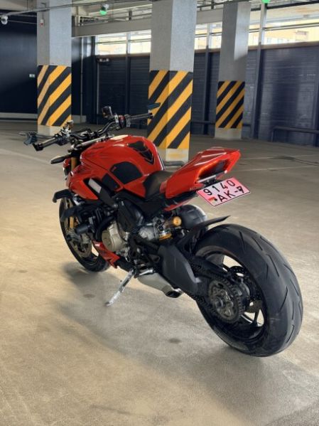 Ducati Streetfighter V4S, 2024 г.