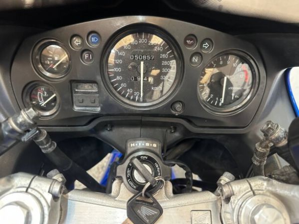Honda CBR 1100XX Blackbird, 2000 г.