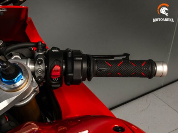 Ducati Panigale V4S, 2023 г.