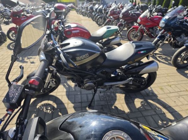 Ducati Monster, 2011 г.