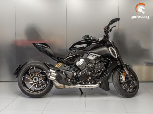 Ducati Diavel V4, 2023 г.
