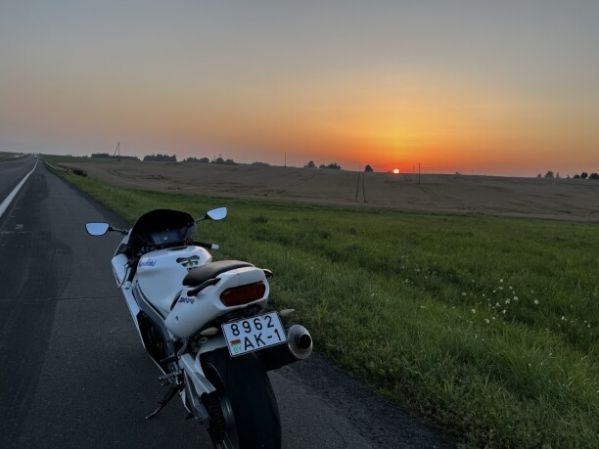Kawasaki ZXR ZX7R, 1999 г.