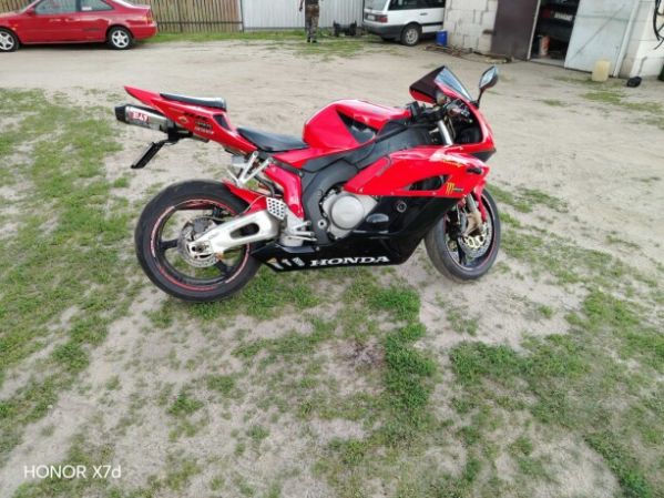 Honda CBR 1, 2005 г.