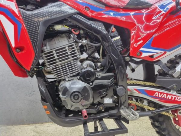 Avantis CRF 250 LUX (ZS172FMM-3A), 2026 г.
