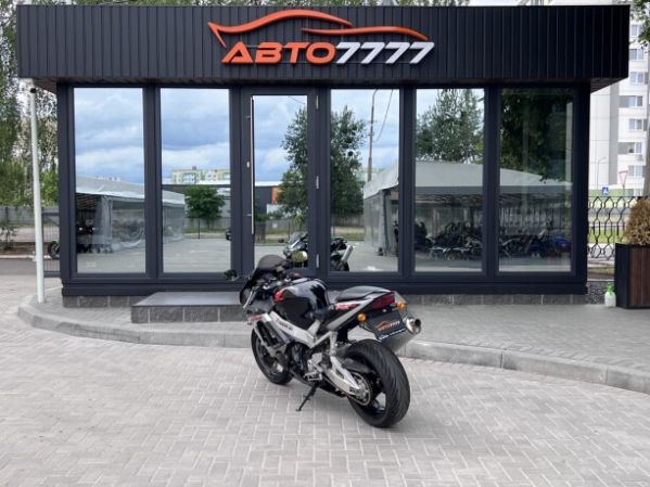 Honda CBR 929 RR Fireblade, 2000 г.