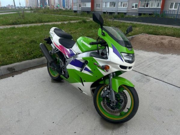 Kawasaki ZXR, 1995 г.