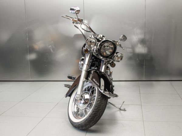 Harley-Davidson Softail Deluxe FLSTNI, 2006 г.