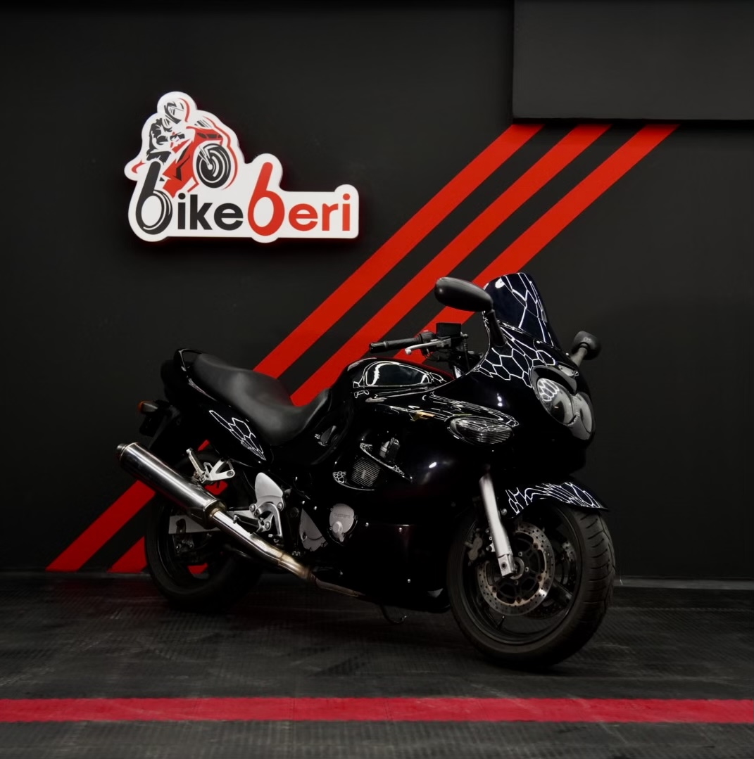 Suzuki GSX-F 750 Katana 2003 года