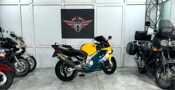 Honda CBR F4., 1999 г.