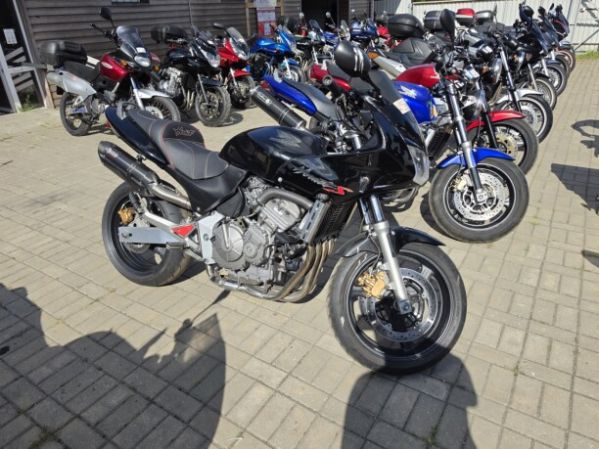 Honda CB Hornet, 2000 г.