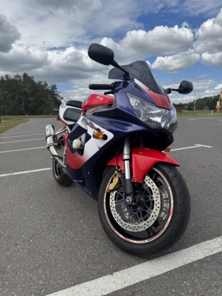 Honda CBR 929 RR FireBlade, 2000 г.