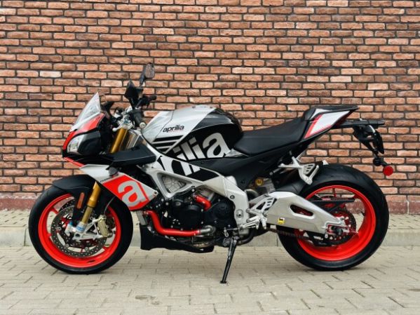 Aprilia Tuono V4 1100 FACTORY, 2016 г.