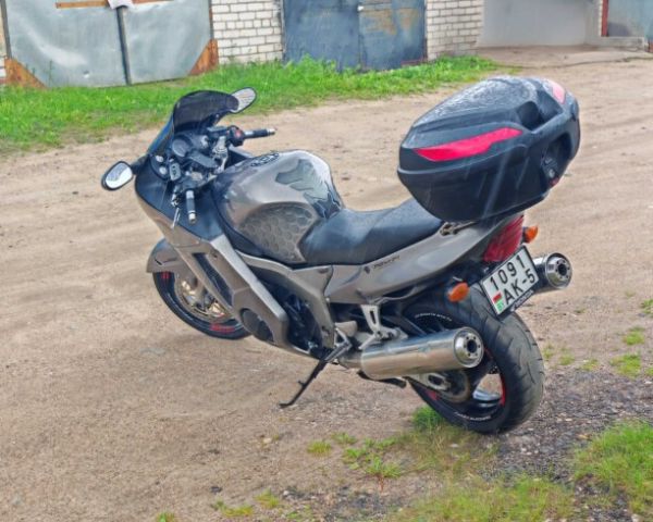 Honda CBR 1100XX, 2000 г.