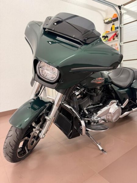 Harley-Davidson Street Glide FLHX, 2024 г.