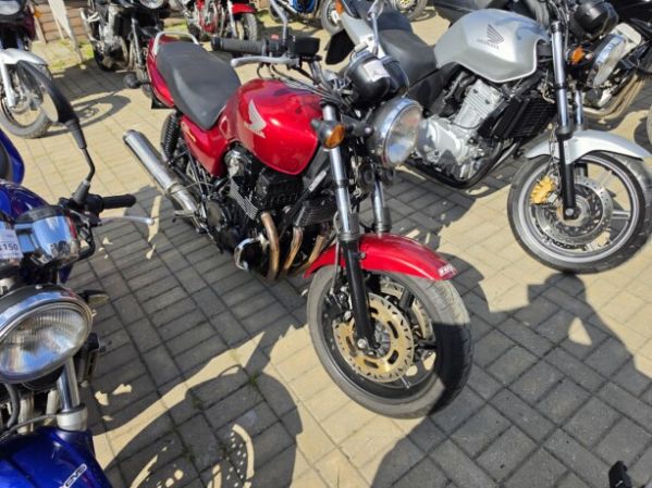 Honda CB, 1998 г.