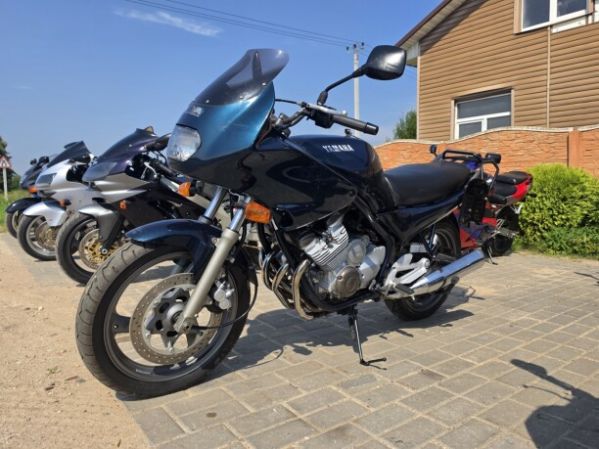 Yamaha XJ, 1993 г.