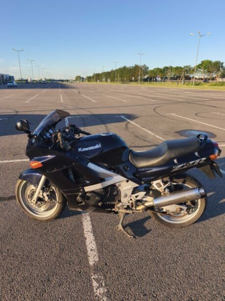 Kawasaki ZZR, 1994 г.