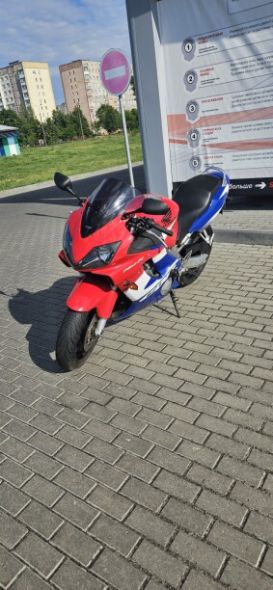 Honda CBR f4, 2001 г.