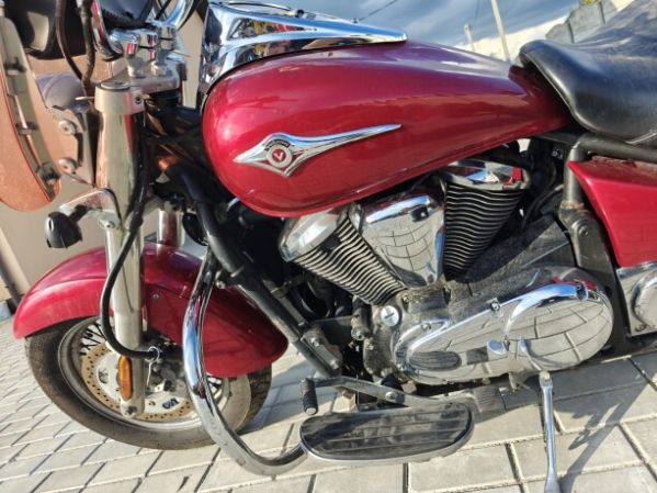  Vulcan VN900B