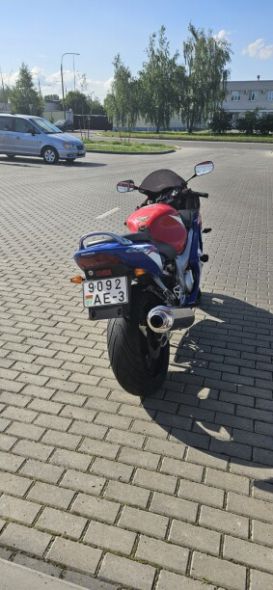 Honda CBR f4, 2001 г.