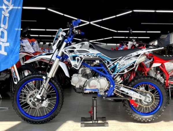 ROCKOT HI-TECH 125 Comandante 2.0, 2026 г.