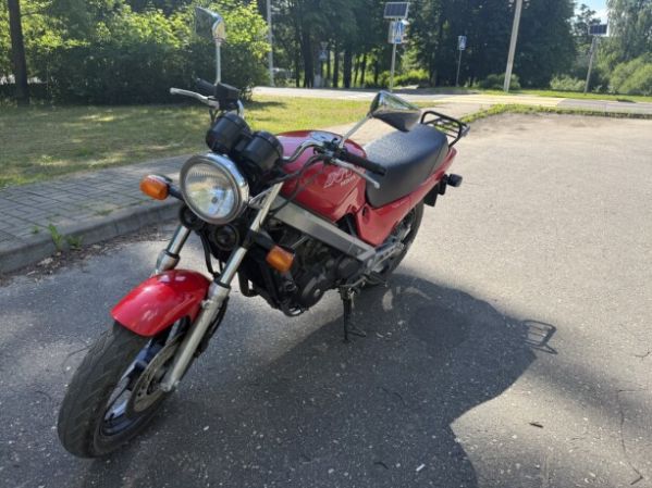 Honda NTV, 1993 г.