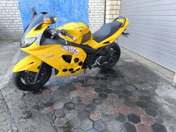 Triumph Sprint 1050 ST, 2010 г.