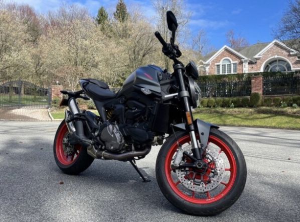 Ducati Monster, 2021 г.