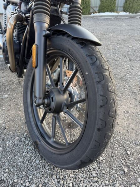 Triumph Street Twin, 2022 г.