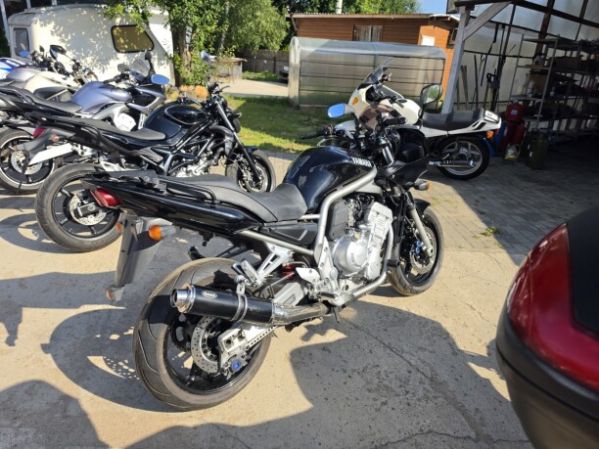 Yamaha FZS 1000, 2002 г.