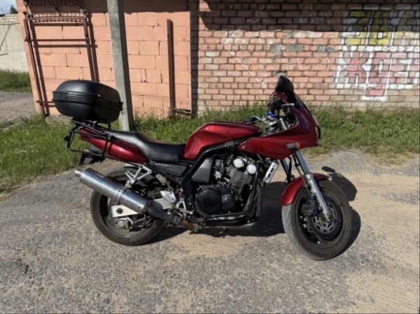 Yamaha FZS, 1999 г.