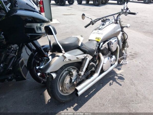Honda VTX 1300, 2005 г.