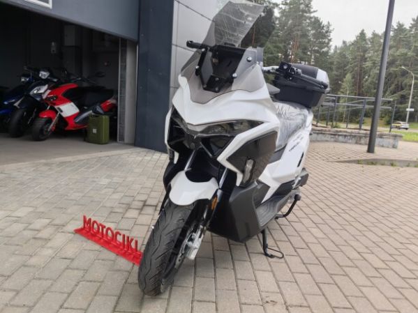 SPRMOTORS TRAVEL MAX 180 EFI (T4-50H), 2026 г.