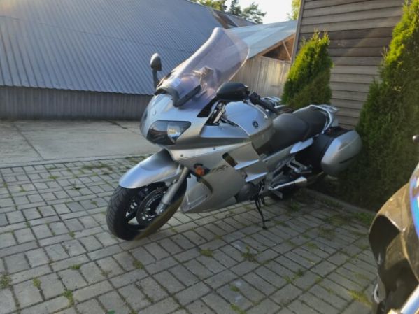 Yamaha FJR, 2002 г.