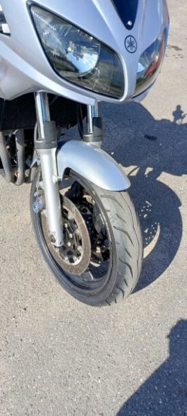 Yamaha FZS, 2002 г.