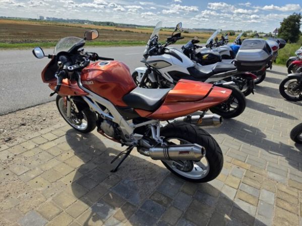 Suzuki SV 1000, 2003 г.