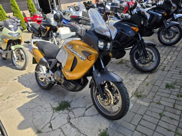 Honda Varadero, 2000 г.