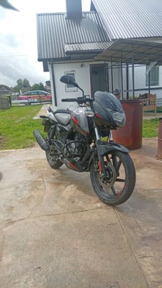BAJAJ Pulsar, 2024 г.
