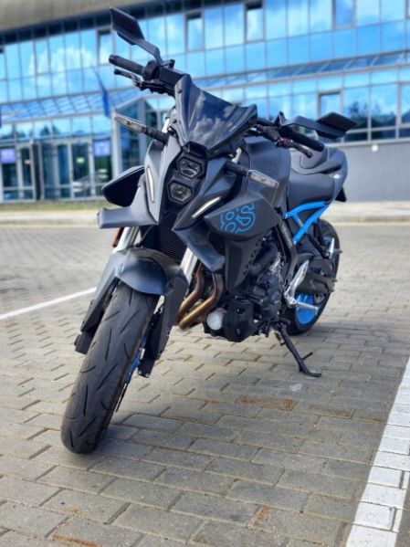 Suzuki GSX 8S, 2024 г.