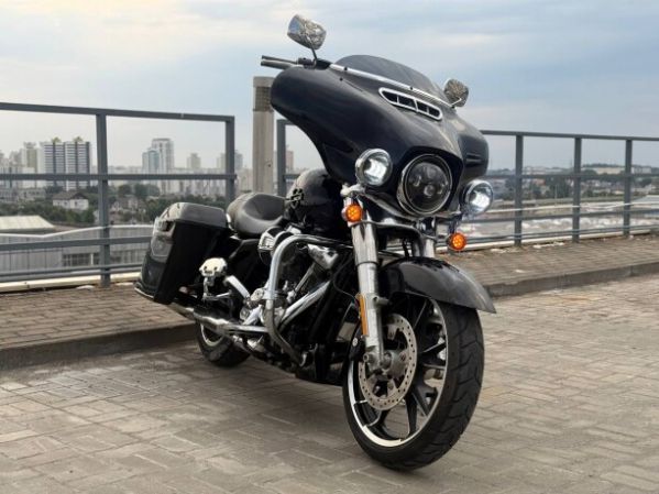 Harley-Davidson Street Glide FLHX, 2023 г.