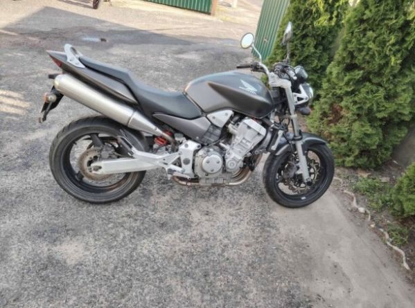 Honda CB 900F Hornet, 2004 г.
