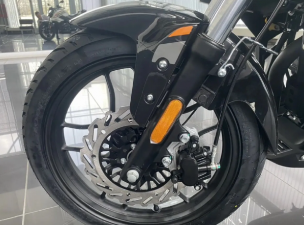 Ataki BATLLO 4T PR300 Pro, 2026 г.