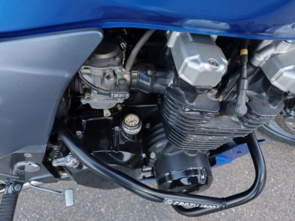 Kawasaki ZR, 2000 г.