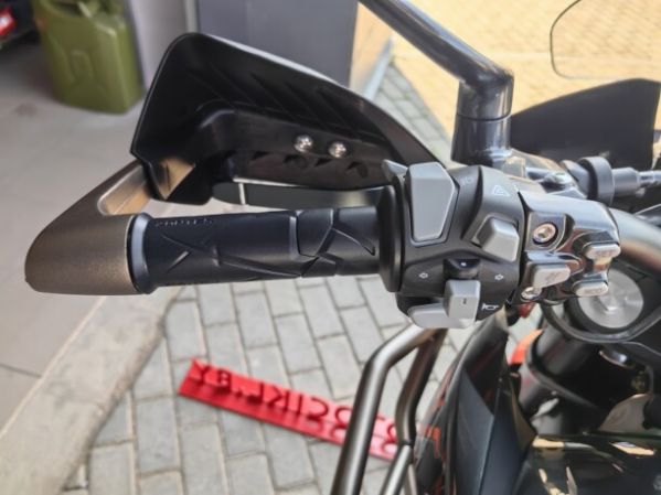 Zontes ZT350-T (4T ZT184MP EFI) 19/17, 2026 г.