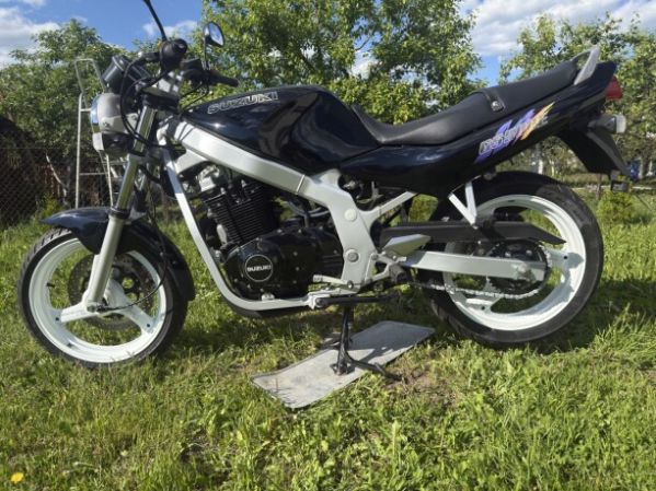 Suzuki GS GS500E, 1995 г.