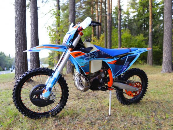 GR 8 2t 300, 2024 г.