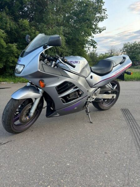 Suzuki RF 600R, 1995 г.