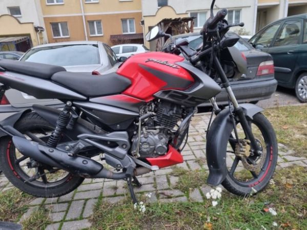 BAJAJ Pulsar, 2020 г.